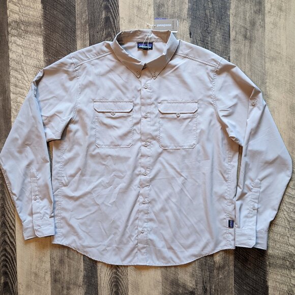 Patagonia Self-Guided Hike Shirt XL Khaki Tan Button-Down - Picture 2 of 10